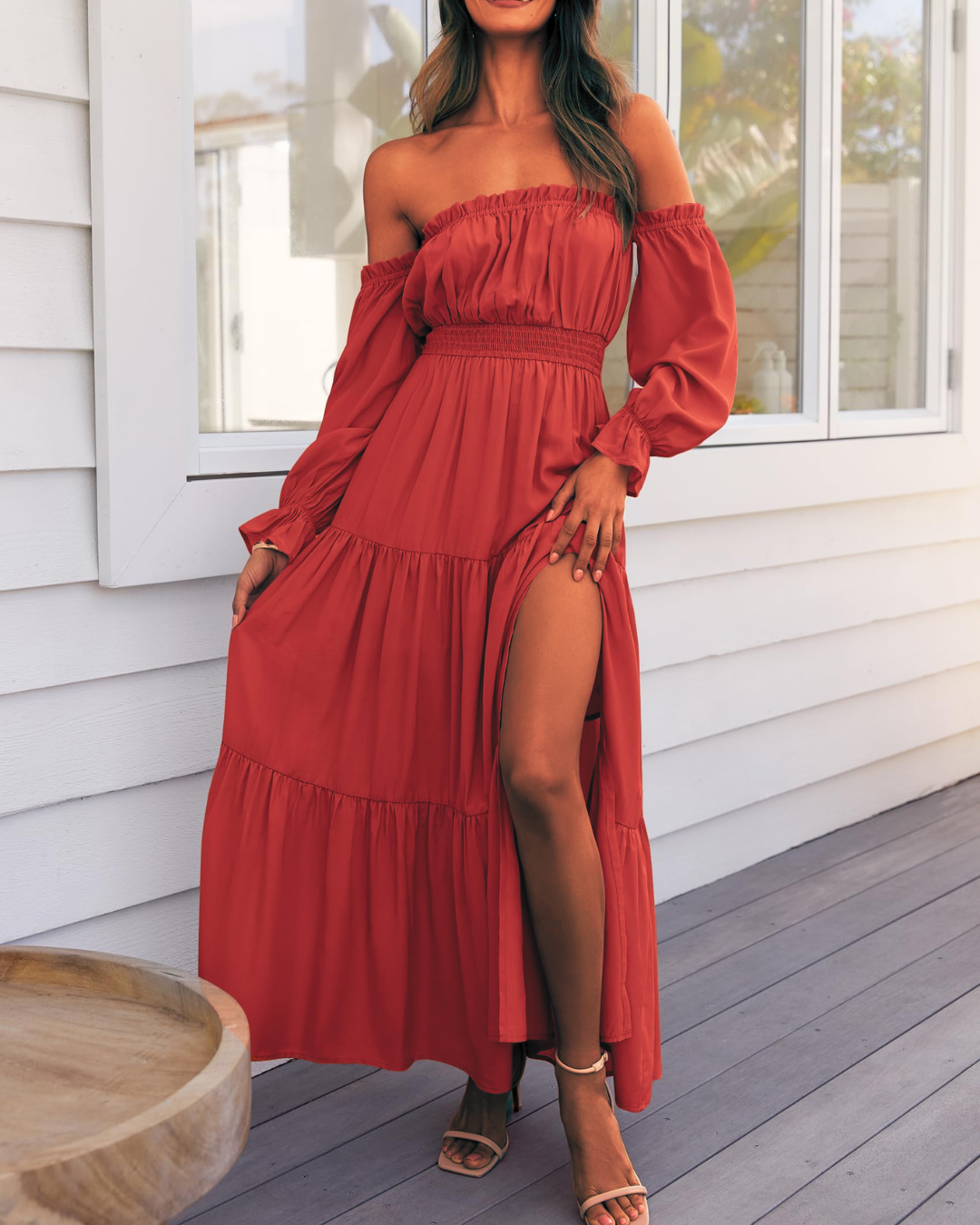 Vestido Maxi de Lino con Capas y Abertura Lateral para Mujer