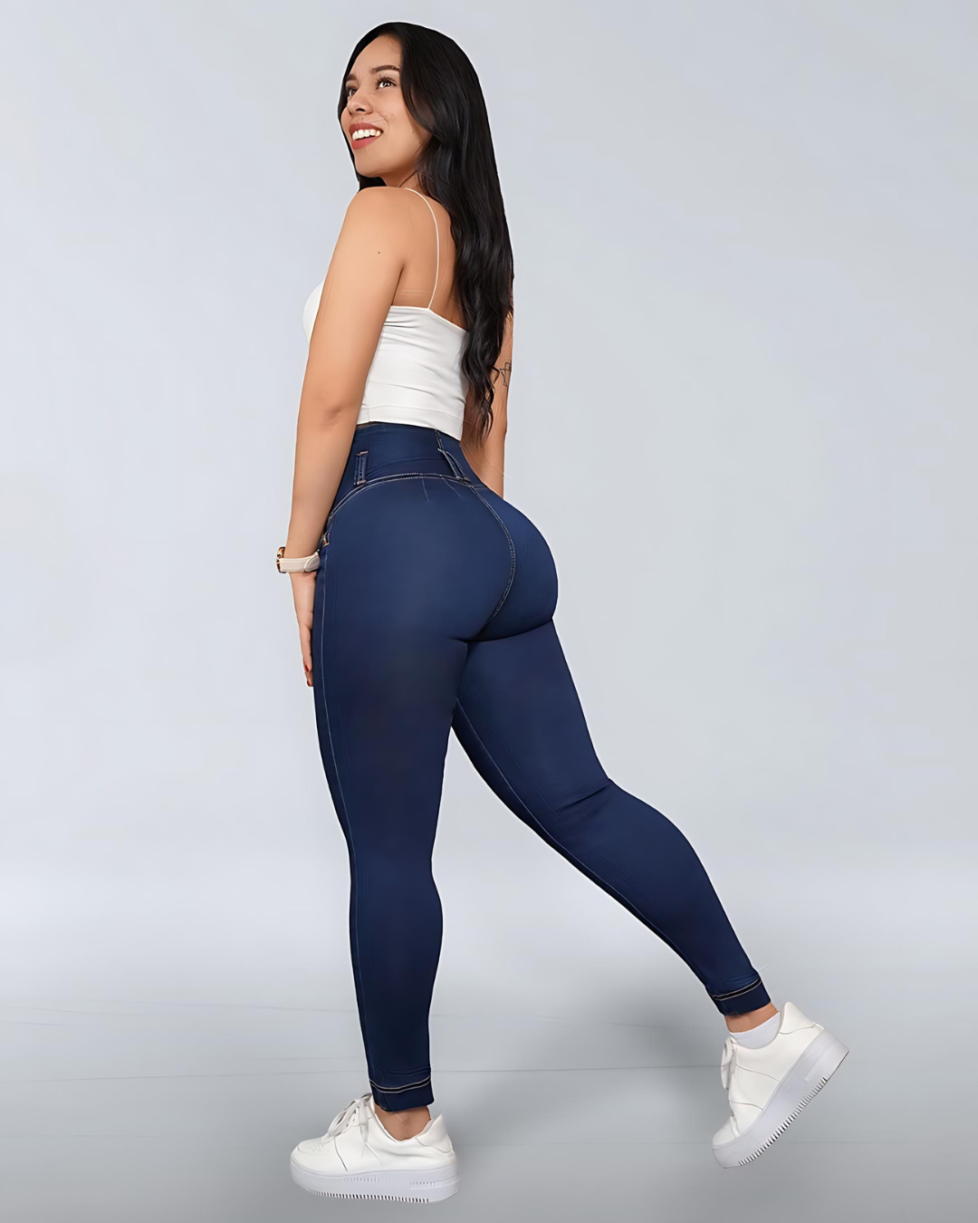 Jeans Tiro Alto Levanta Glúteos