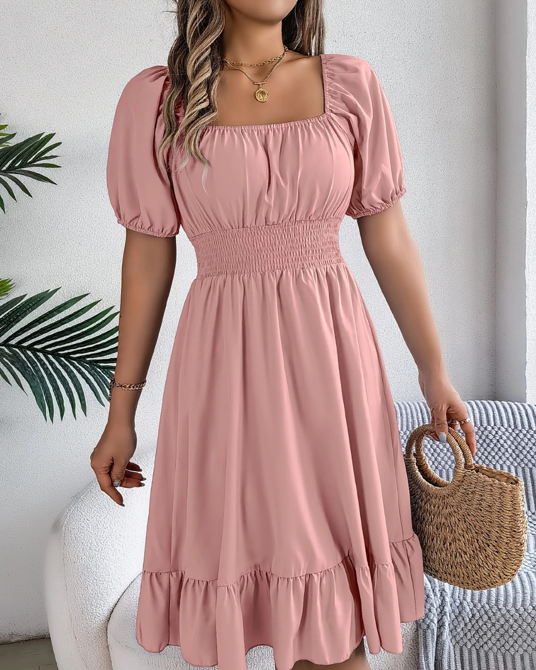 Vestido Elegante con Mangas Abullonadas y Escote Cuadrado