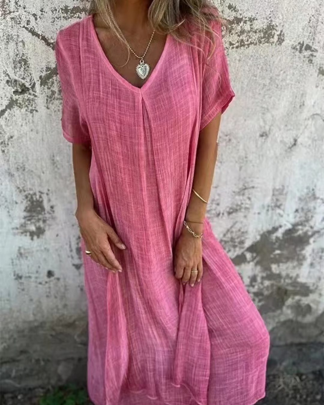 Vestido midi de algodón y lino con escote en V
