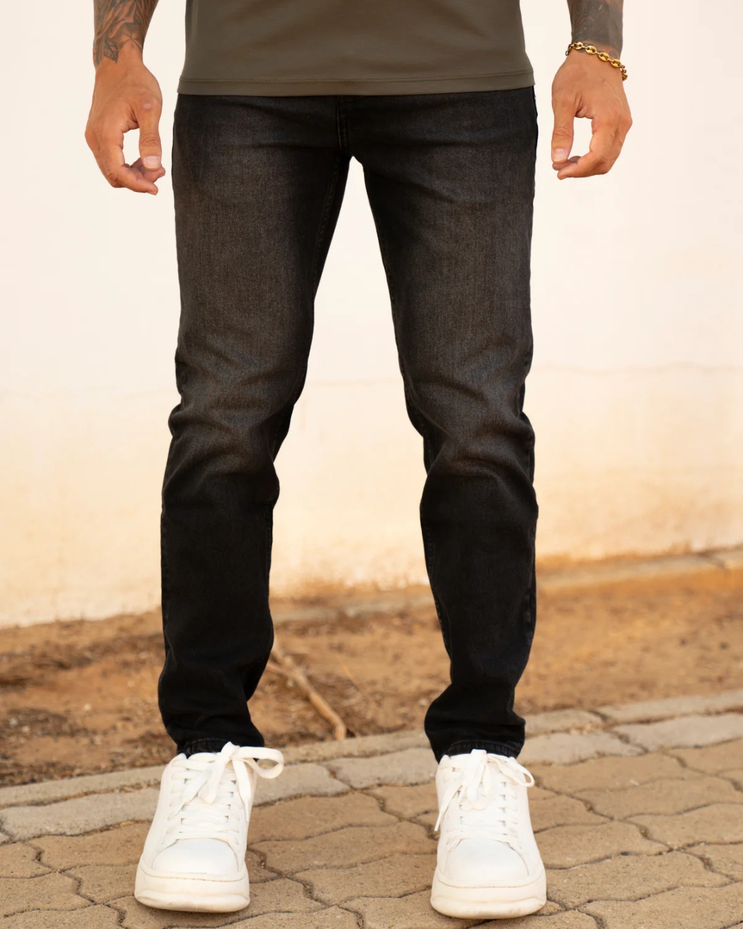 Jeans clásicos de corte recto para hombre