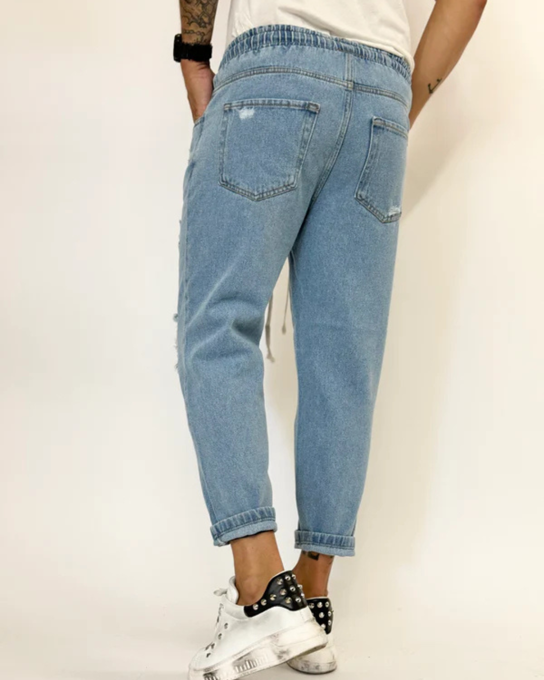 Pantalón Recto con Cordones y Rasgaduras