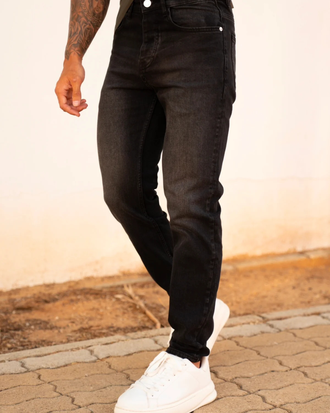 Jeans clásicos de corte recto para hombre