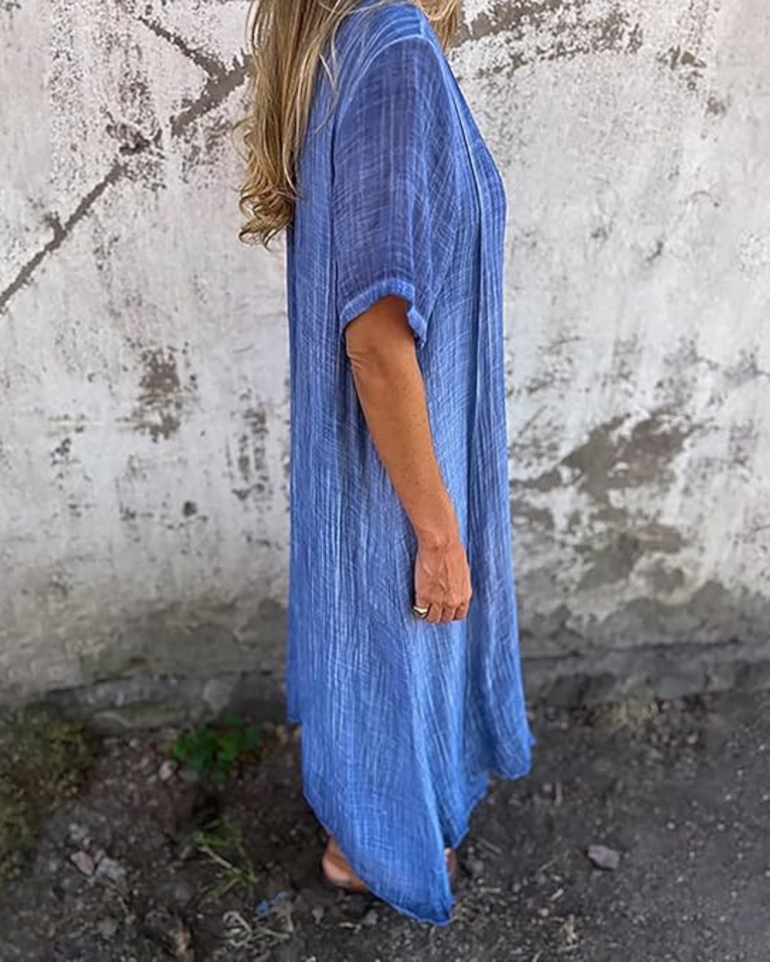Vestido midi de algodón y lino con escote en V