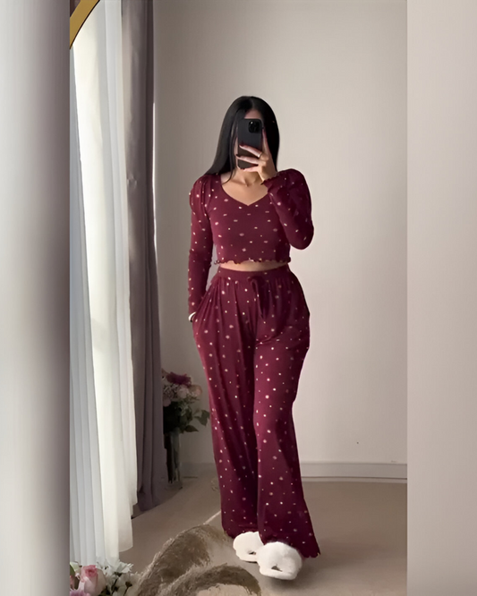 Conjunto Casual  para Mujer en Vinotinto Comodidad y Estilo con Detalles que Destaca