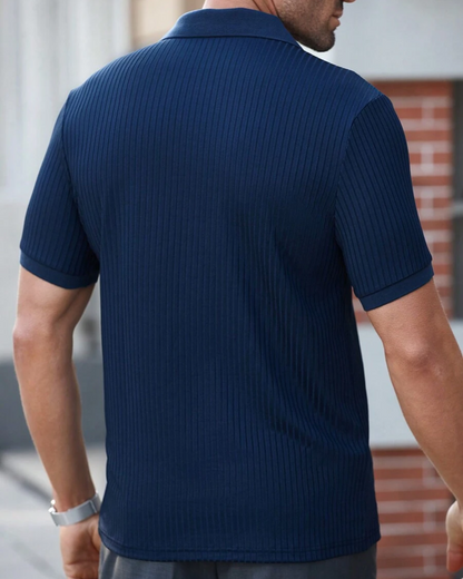 Camisa Clásica de Hombre con Cuello Alto y Tejido con Textura