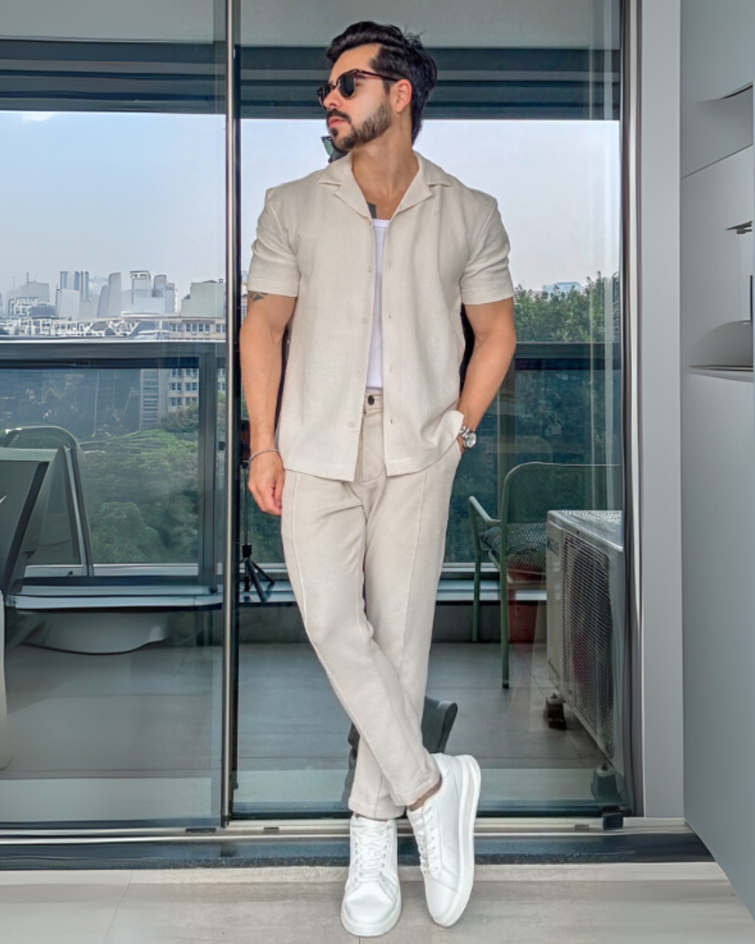 Conjunto de Camisa Manga Corta y Pantalón para Hombre