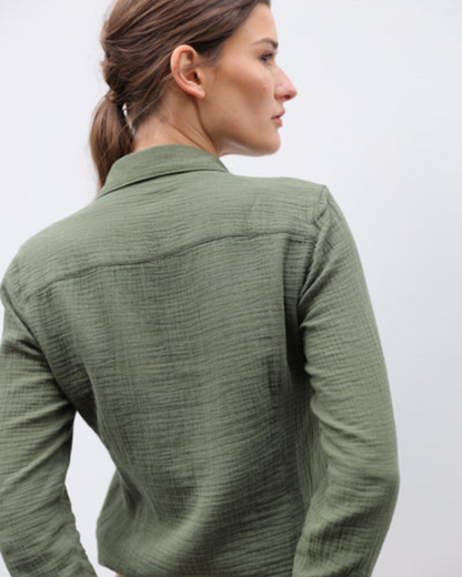 Camisa de Lino que Aporta Frescura, Estilo y Comodidad para Cualquier Ocasión
