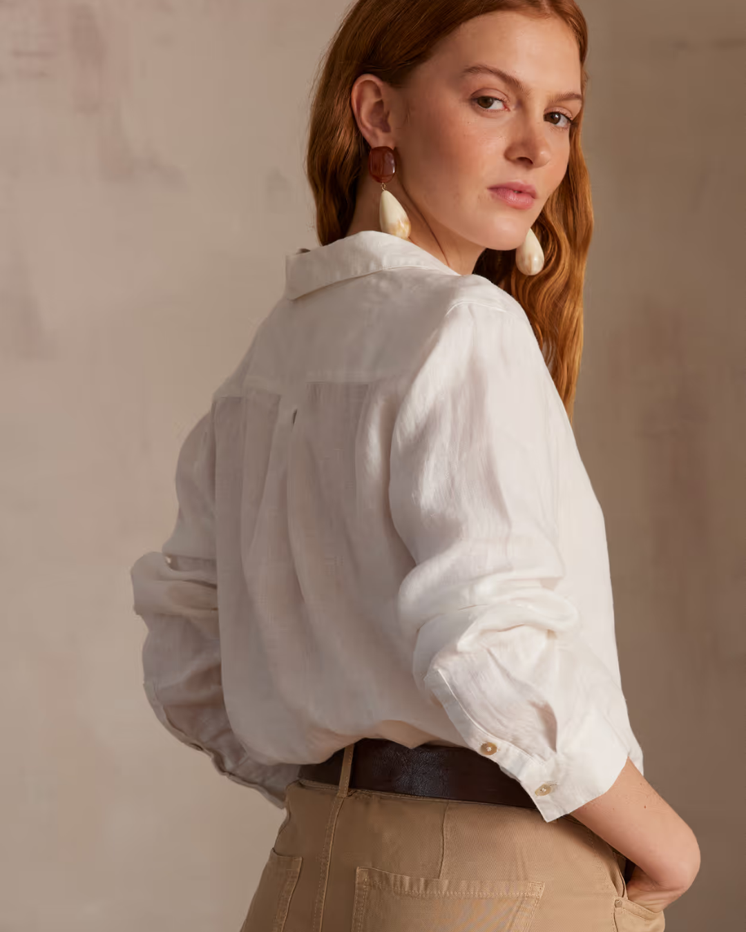 Camisa de Lino que Aporta Frescura, Estilo y Comodidad para Cualquier Ocasión